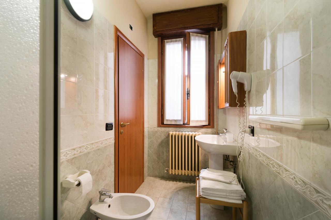 Il Torchio Di Alchieri Moreno E C Sas Pizzighettone Exterior foto